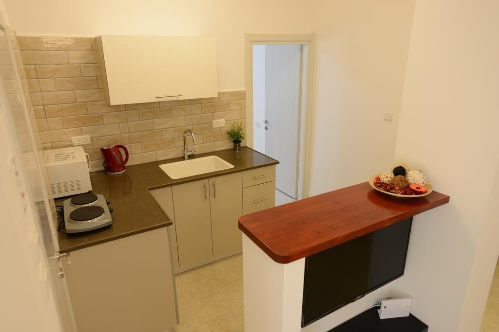 Olga Beach Apartments حيفا المظهر الخارجي الصورة