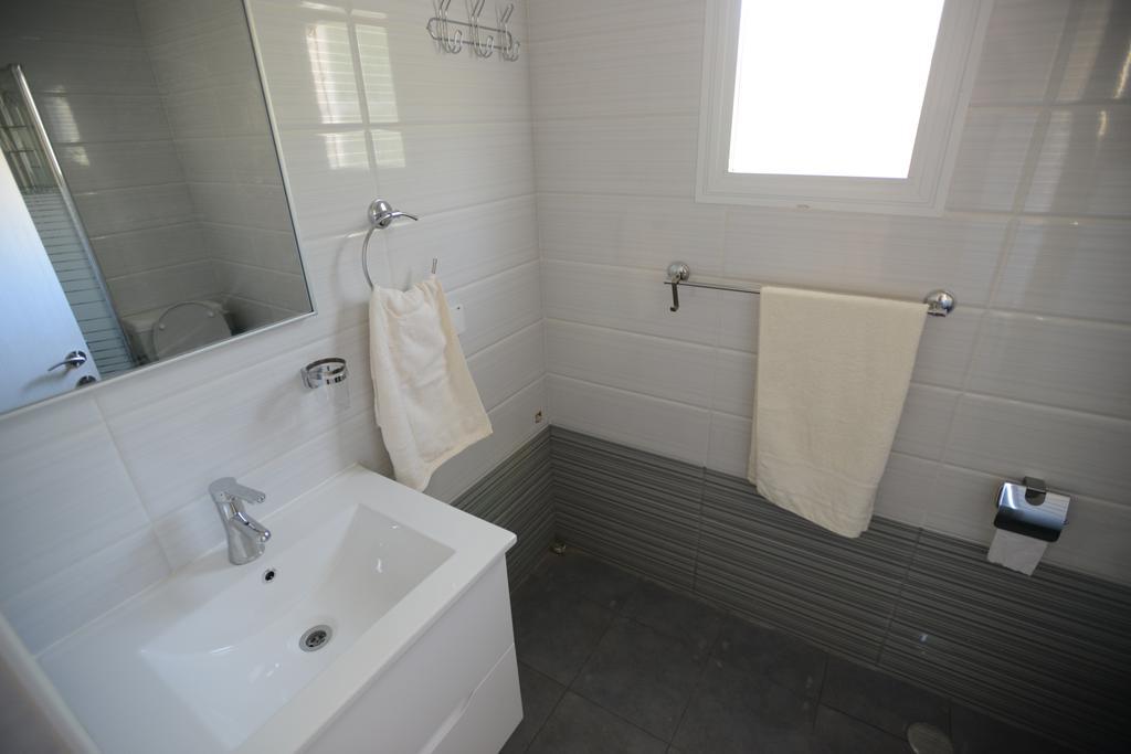 Olga Beach Apartments حيفا المظهر الخارجي الصورة